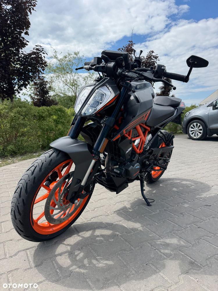 KTM Duke 125 - 8