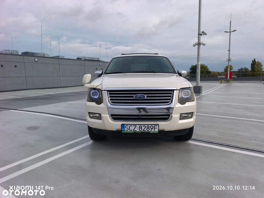 Ford Explorer - 7