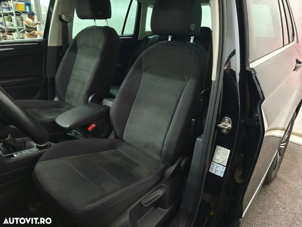 Volkswagen Tiguan 2.0 TDI SCR DSG 4Motion Elegance - 12