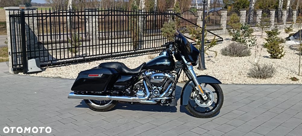 Harley-Davidson Touring Street Glide - 9
