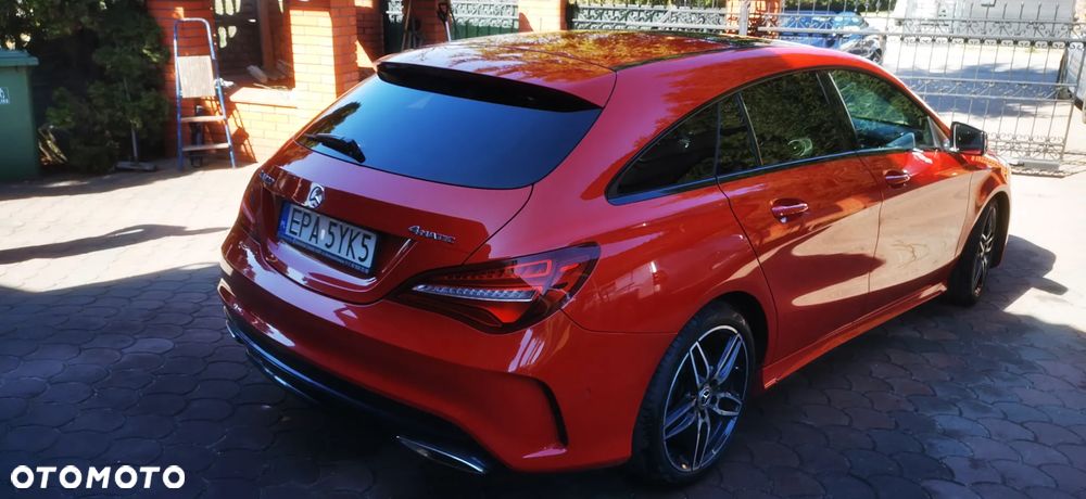 Mercedes-Benz CLA 220 4-Matic - 6