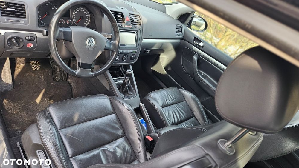 Volkswagen Golf 2.0 TDI Edition - 4