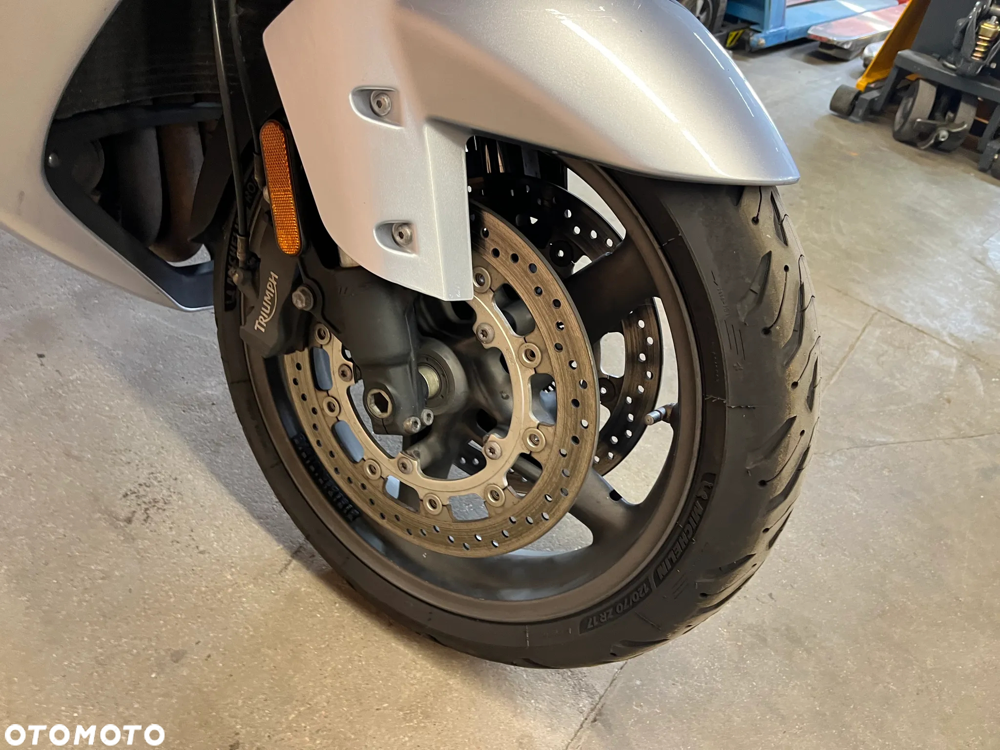 Triumph Trophy - 10