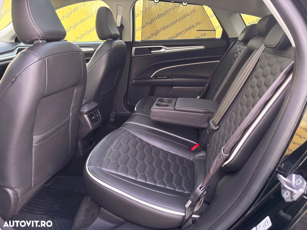 Ford Mondeo Vignale 2.0 TDCi Powershift AWD - 35