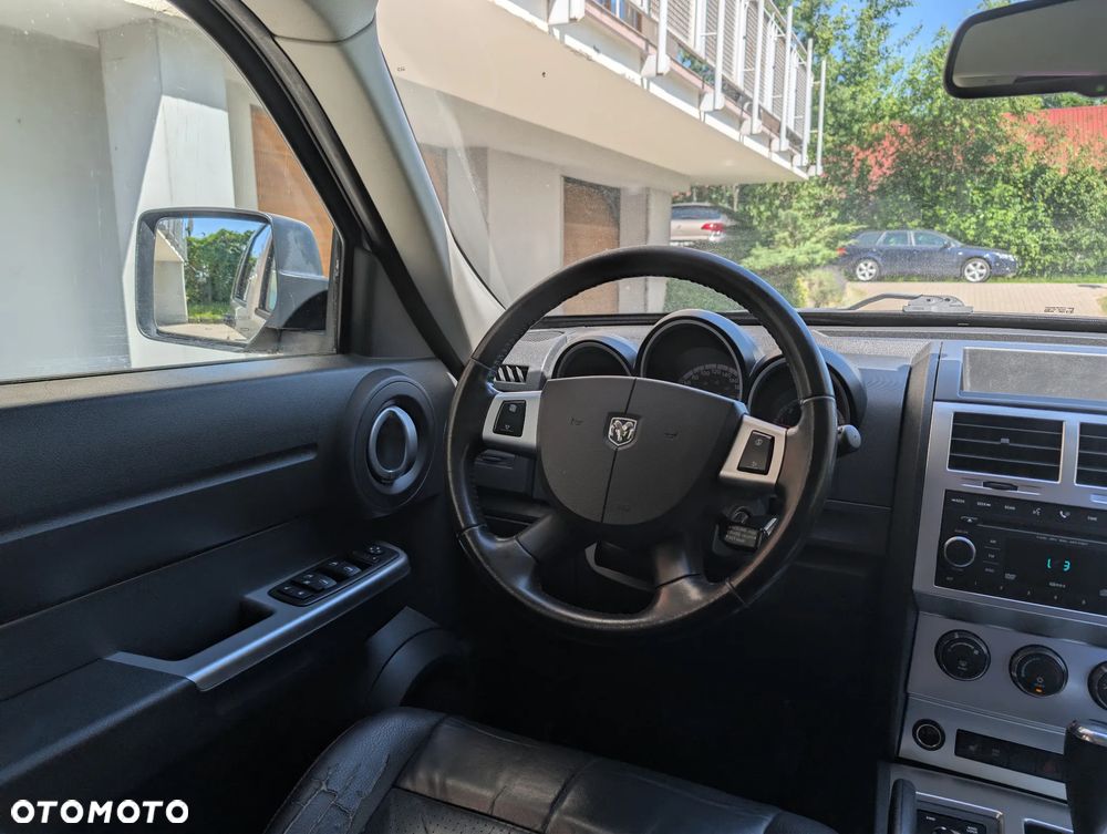 Dodge Nitro 4.0 Automatik R/T - 25