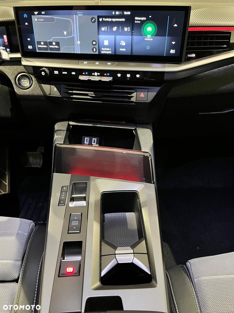 Opel Grandland 1.2 T mHEV GS S&S eDTC6 - 16