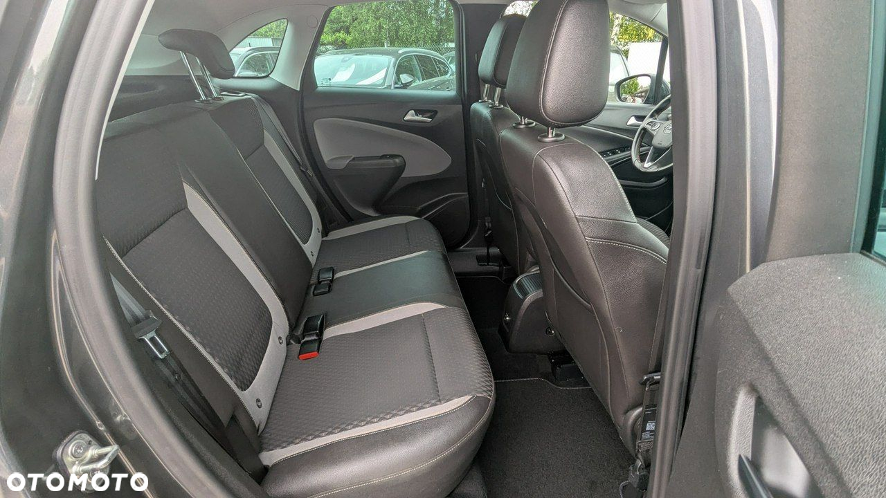 Opel Crossland X - 14