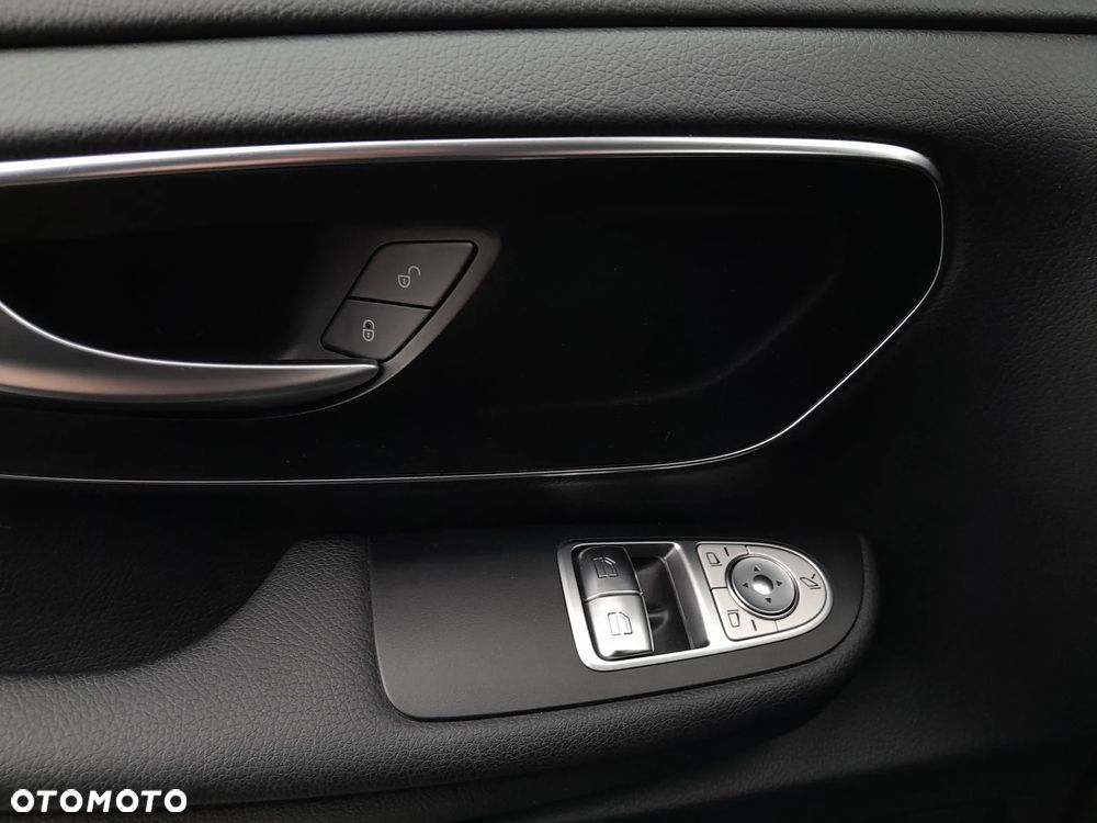 Mercedes-Benz Klasa V 250 d 9G-Tronic (d³ugi) - 16