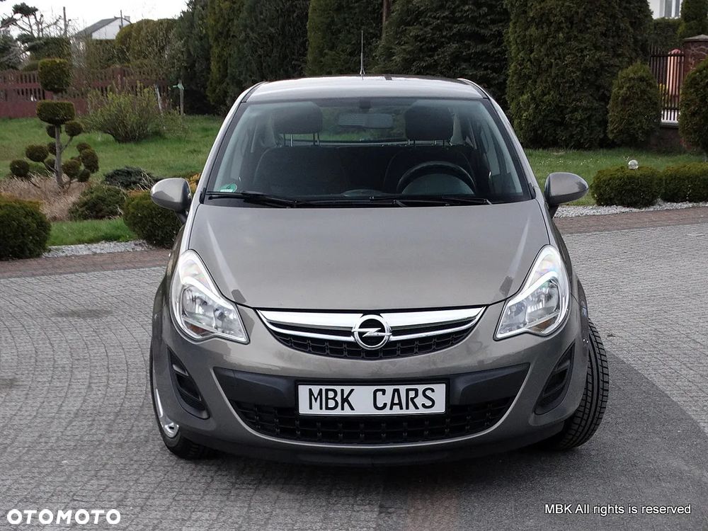 Opel Corsa 1.4 16V Cosmo - 7
