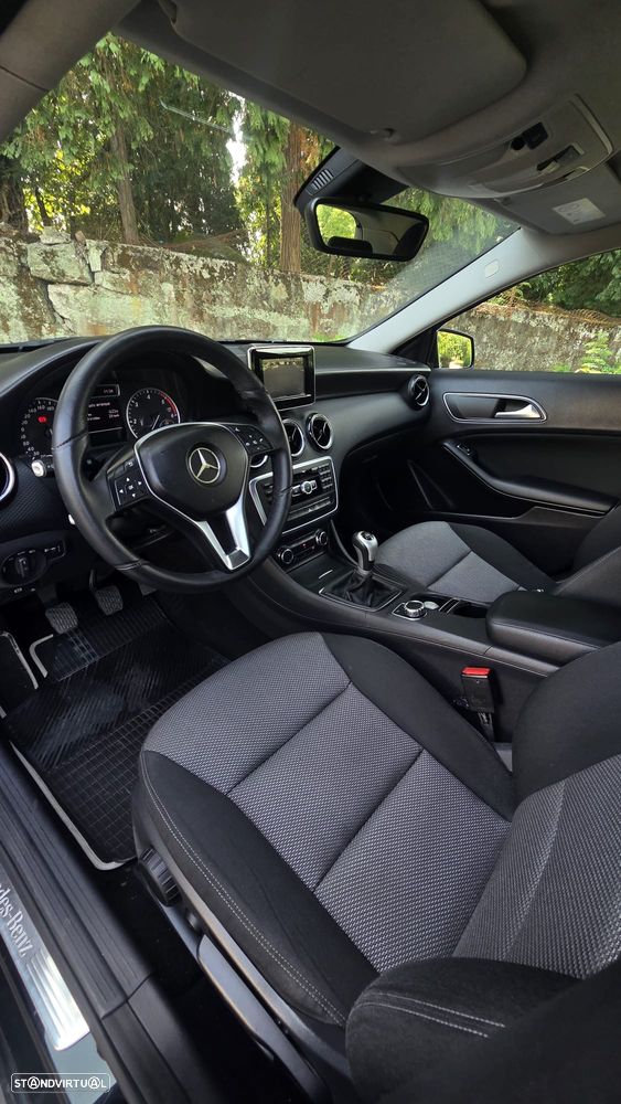 Mercedes-Benz A 180 CDI (BlueEFFICIENCY) Urban - 10