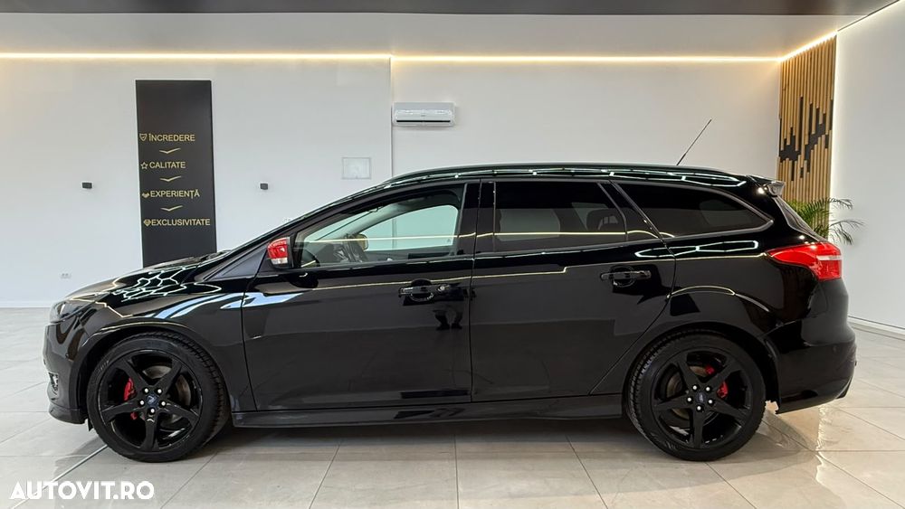 Ford Focus 1.5 EcoBoost Titanium - 14