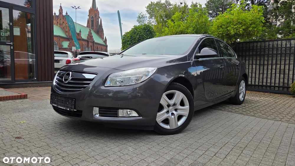 Opel Insignia 1.8 Cosmo - 1