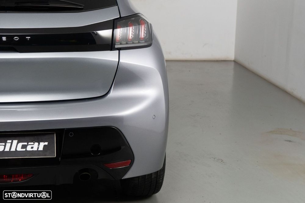 Peugeot 208 1.2 PureTech Allure Pack EAT8 - 17