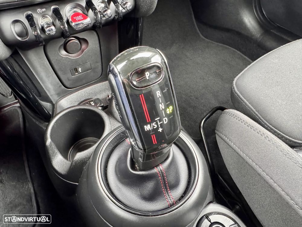 MINI 3 Portas Cooper SD Aut. - 19