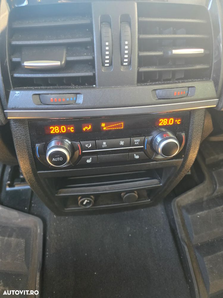 BMW X5 xDrive35i Sport-Aut. - 24