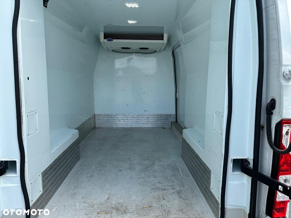 Nissan NV400 - 18