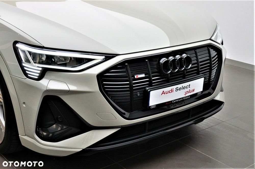 Audi e-tron Sportback - 8