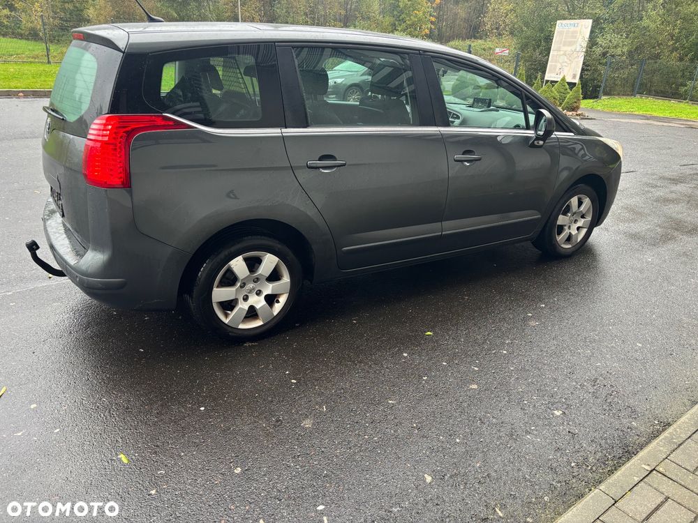 Peugeot 5008 1.6 HDi Active 7os - 6