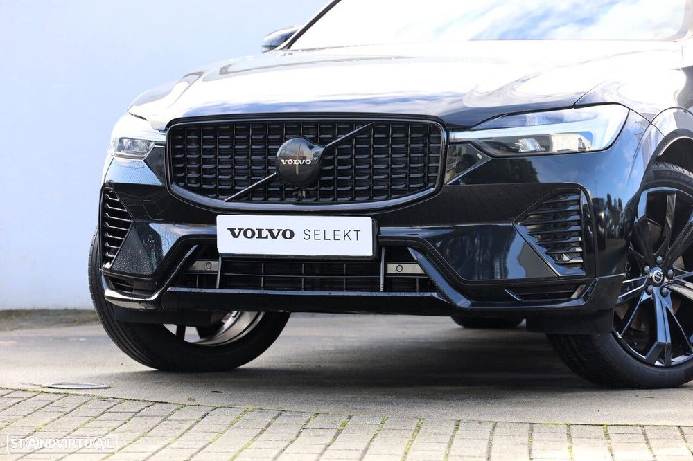 Volvo XC 60 2.0 T6 PHEV Black Edition AWD - 34