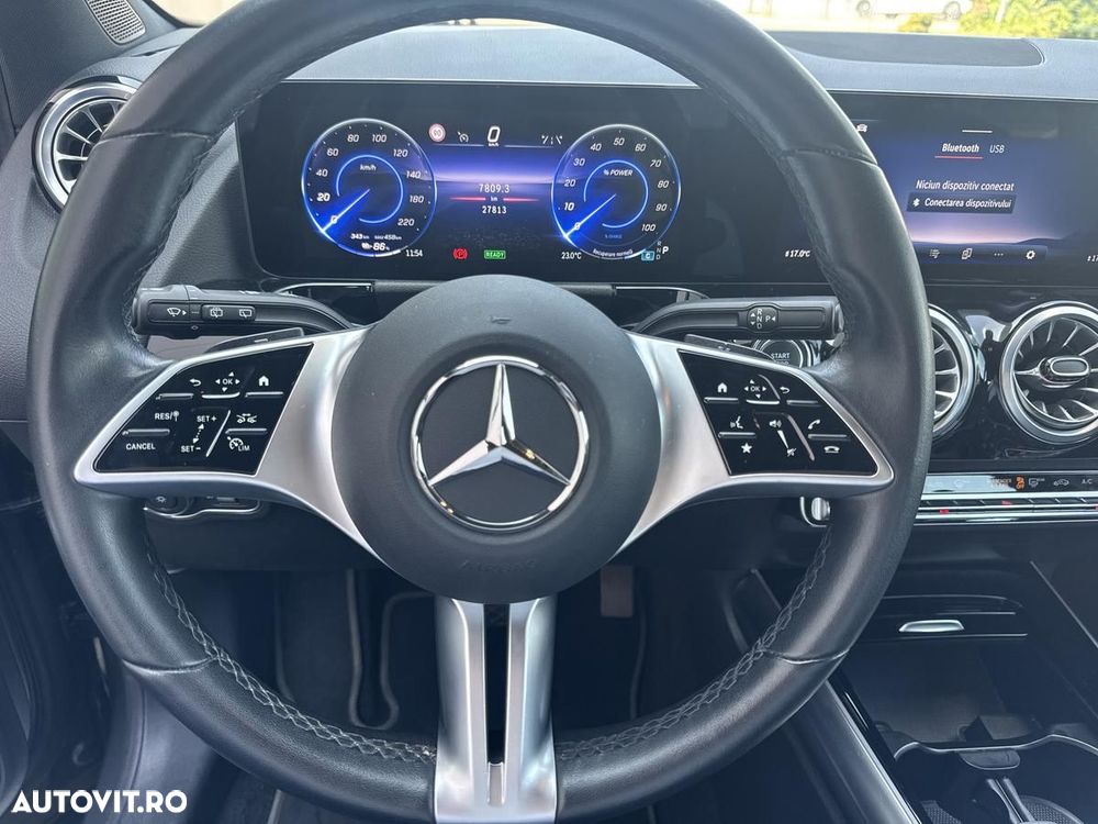 Mercedes-Benz EQA 250 - 11