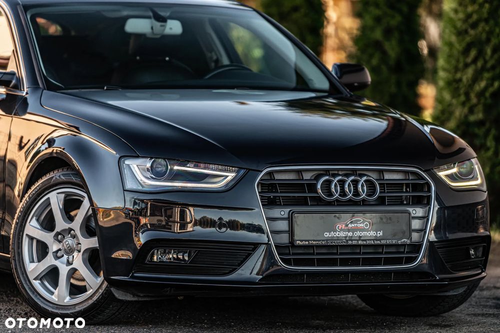 Audi A4 Avant 2.0 TDI - 9