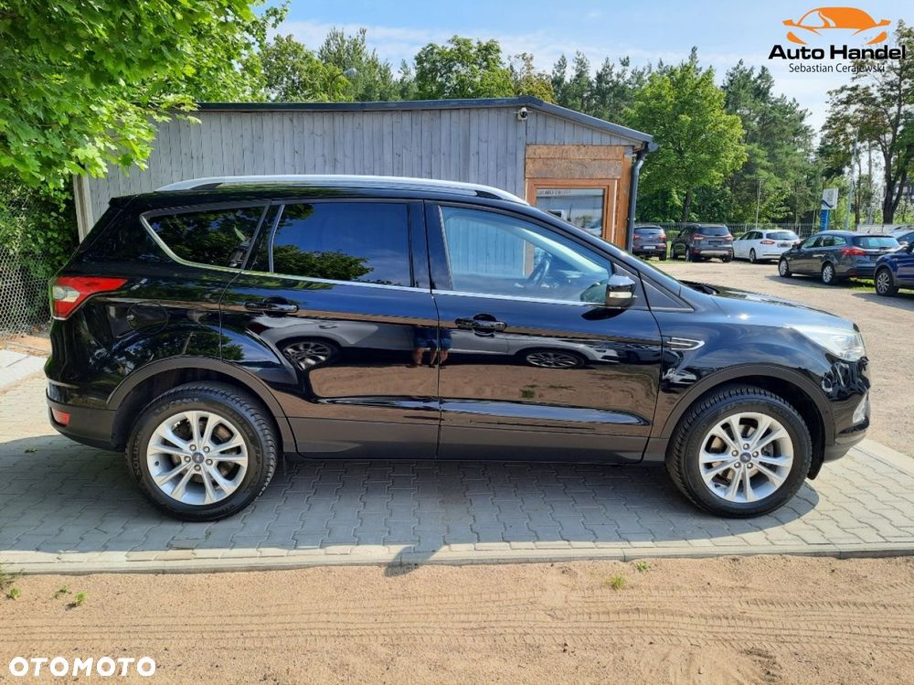 Ford Kuga 1.5 EcoBoost 2x4 Titanium - 12