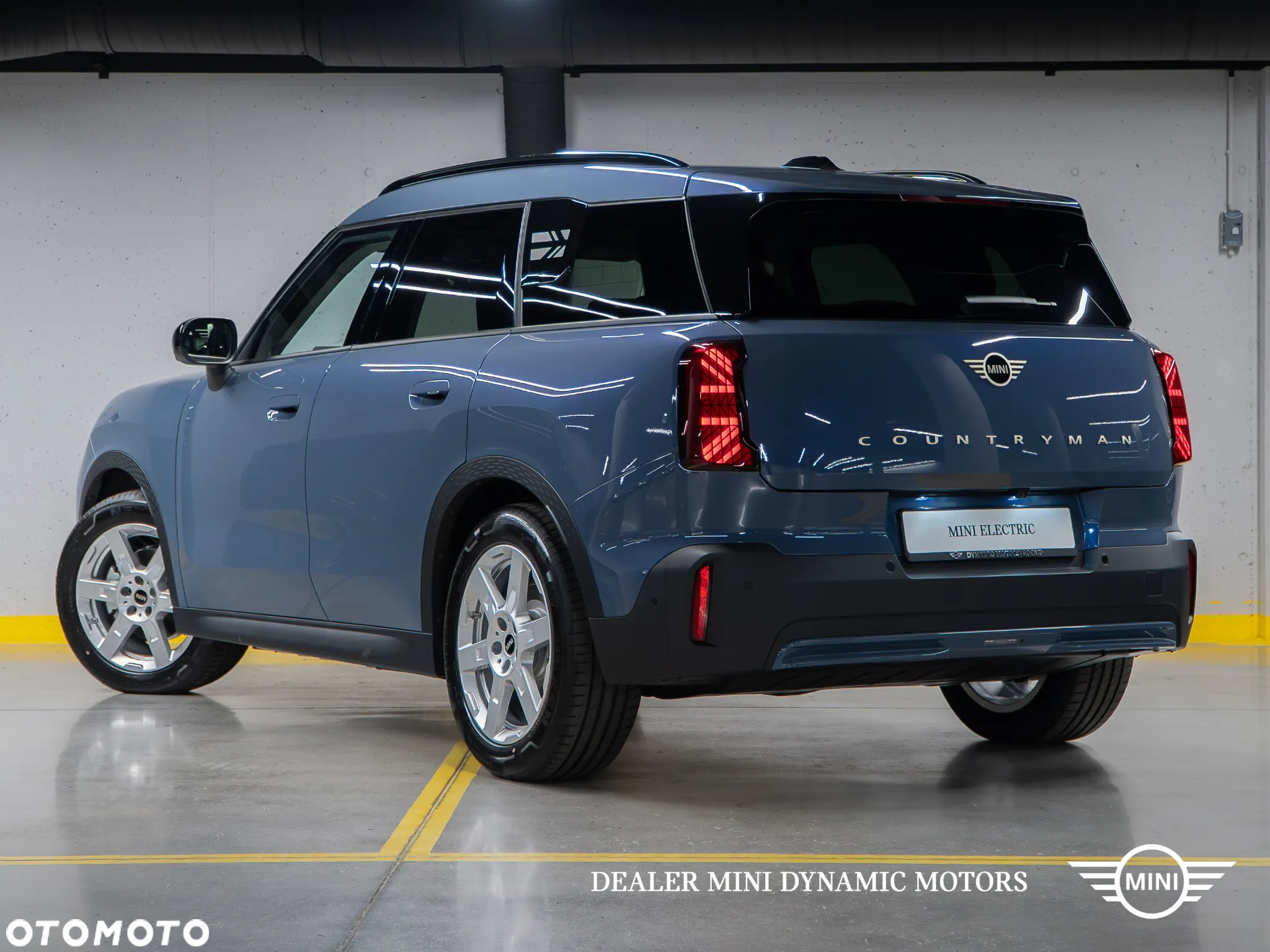 MINI Countryman E Classic Trim - 6