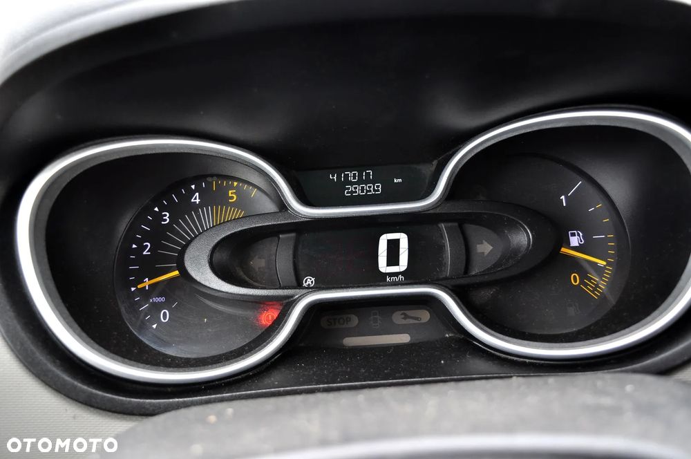 Renault Trafic - 20