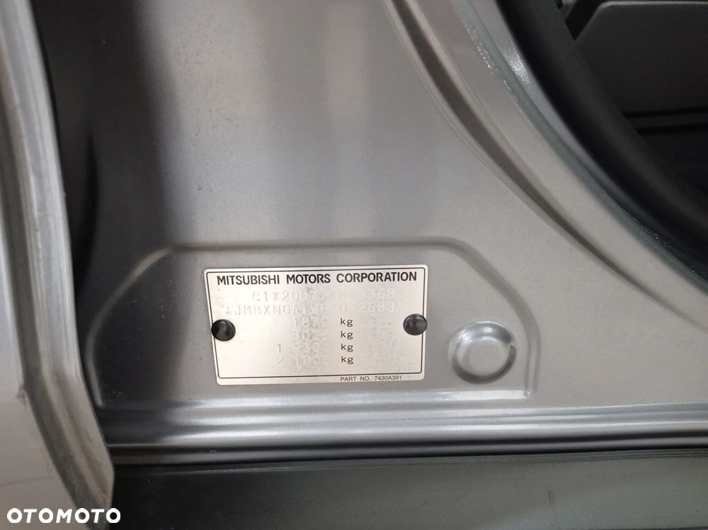 Mitsubishi ASX 1.6 Inform - 9