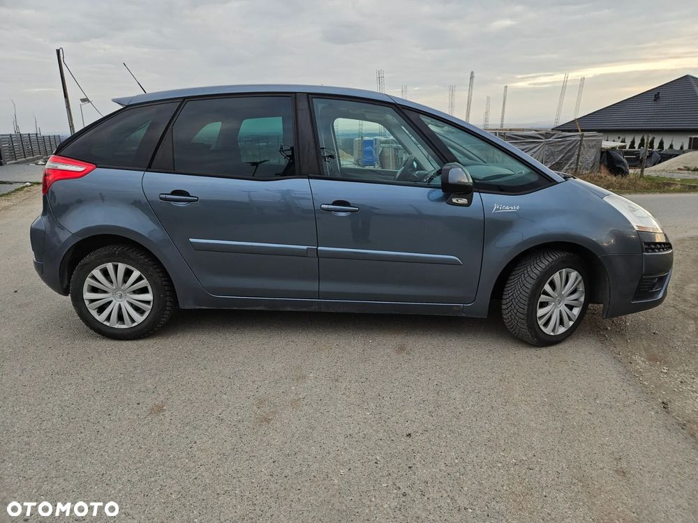 Citroën C4 Picasso 1.8 16V Style - 4