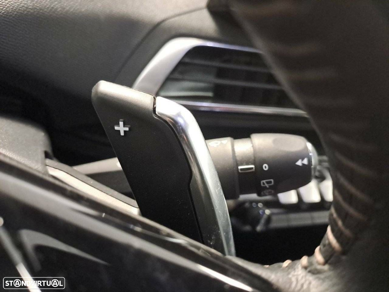 Peugeot 3008 1.5 BlueHDi Allure Pack EAT8 - 15
