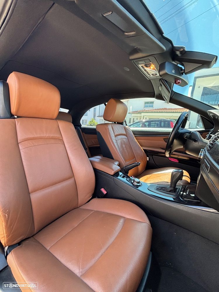 BMW 320 d Cabrio Auto — fotografia 10