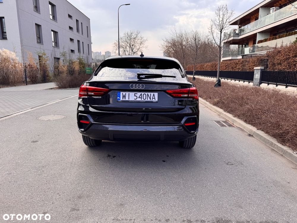 Audi Q3 35 TFSI S tronic - 2