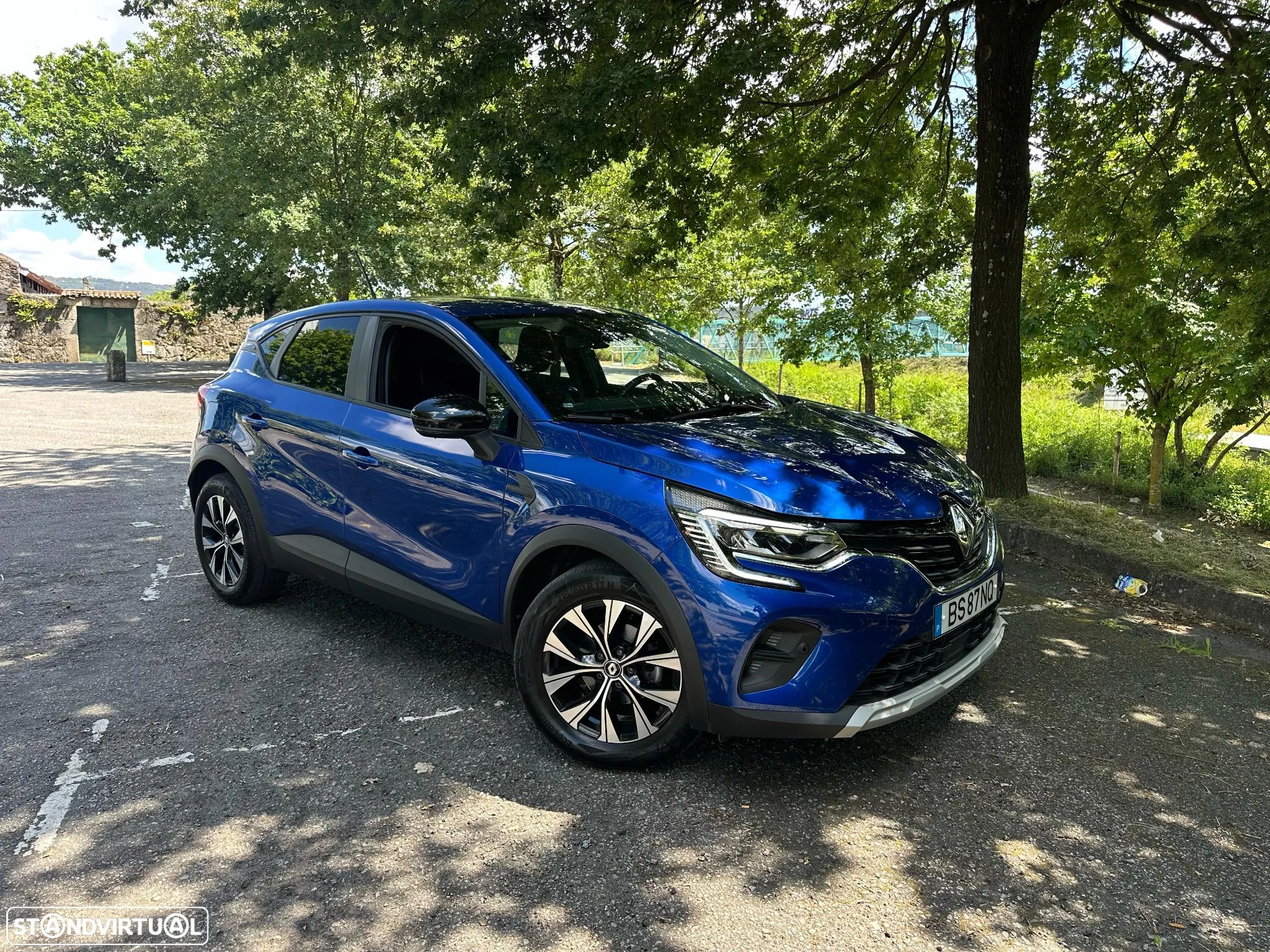 Renault Captur 1.0 TCe Intens Bi-Fuel - 1
