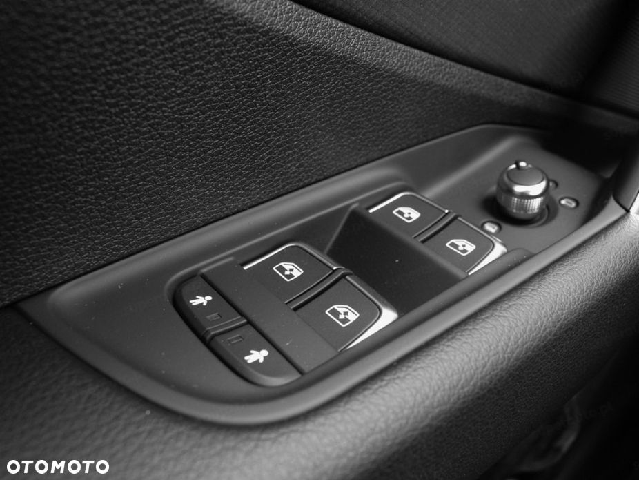 Audi Q2 35 TFSI S Line S tronic - 9