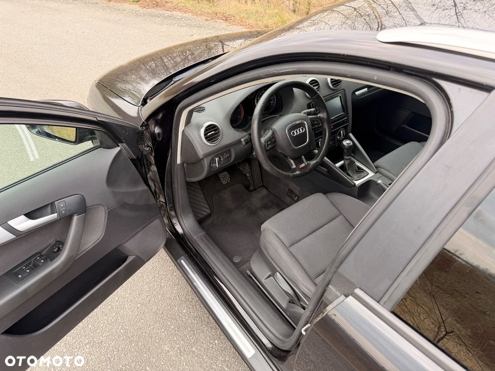 Audi A3 Sportback 2.0 TDI DPF quattro S line Sportpaket (plus) - 17