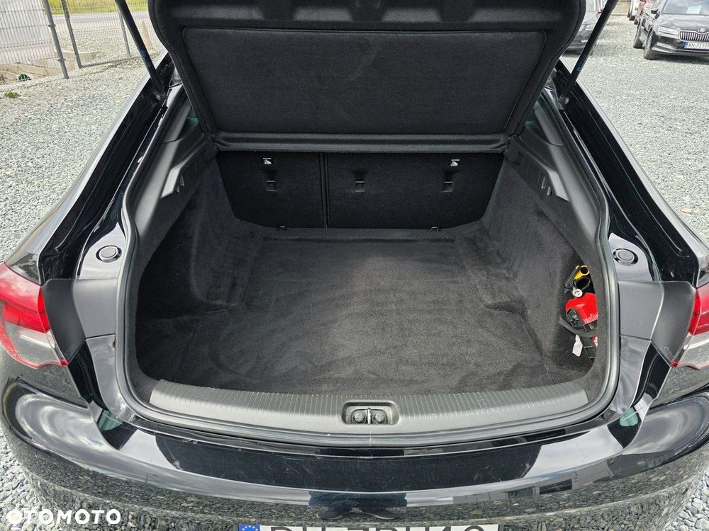 Opel Insignia - 29
