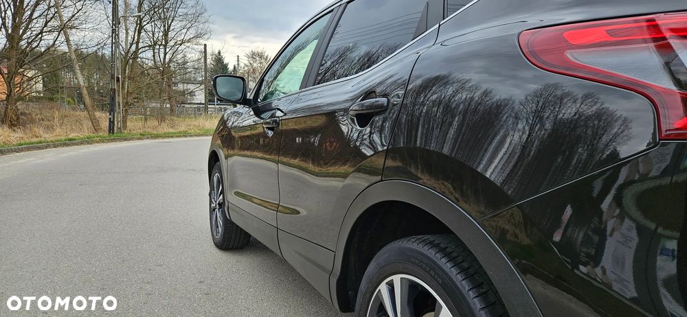 Nissan Qashqai - 11