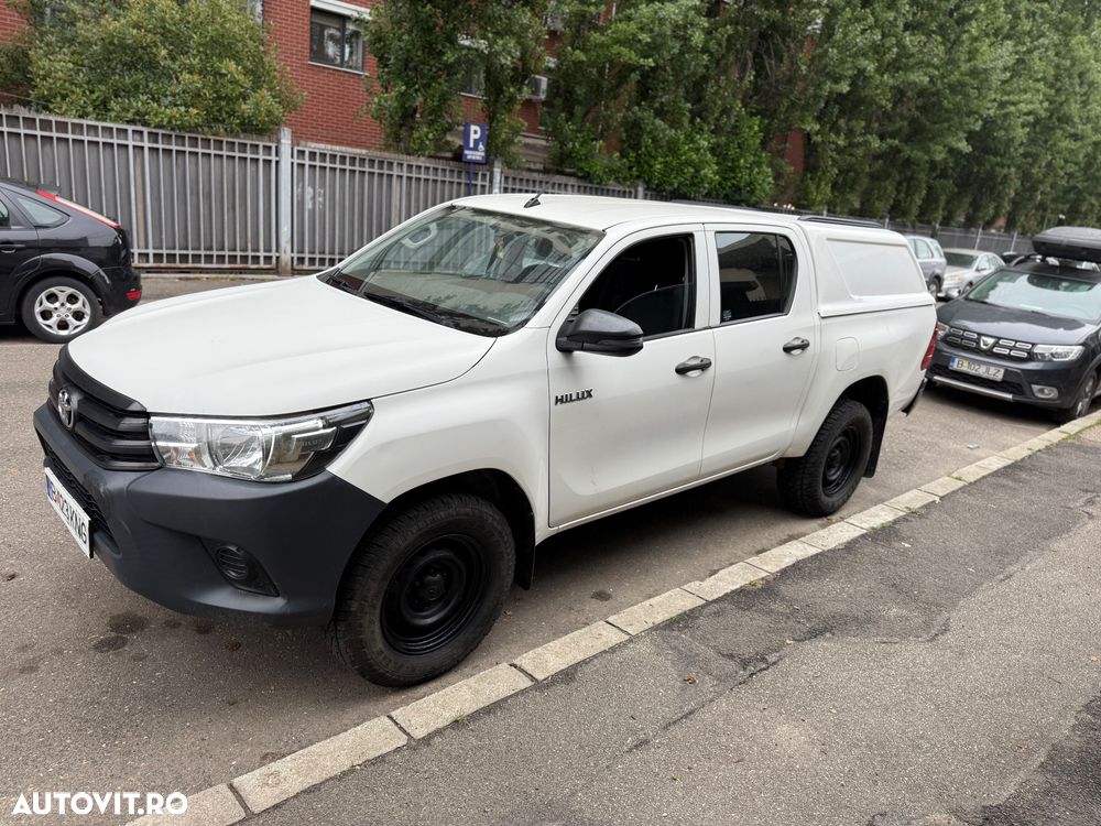 Toyota Hilux 4x4 Double Cab M/T Style - 9