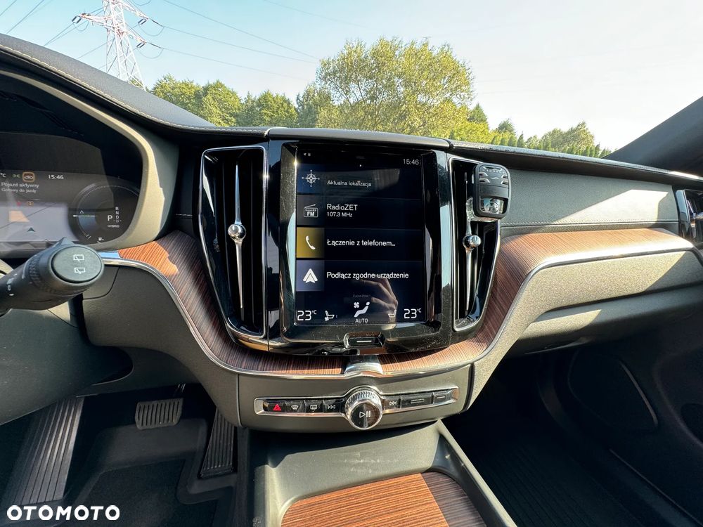 Volvo XC 60 T8 Plug-In Hybrid AWD Inscription - 27
