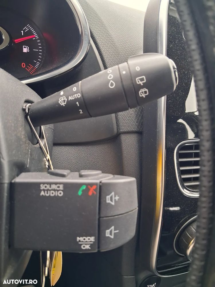 Renault Clio Energy dCi 90 Start & Stop Experience - 11