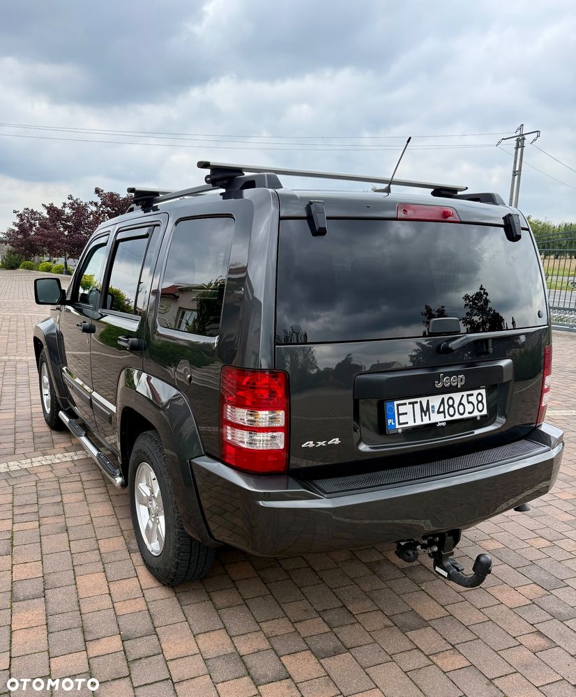 Jeep Liberty - 7