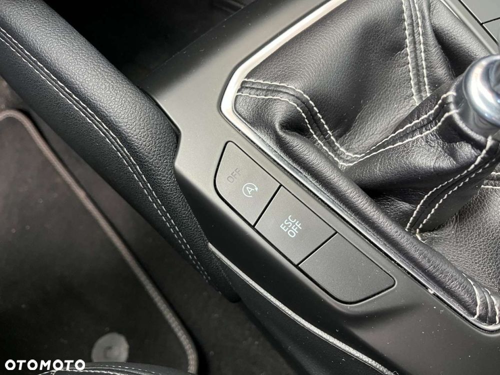 Ford Focus 2.3 EcoBoost ST Edition - 21