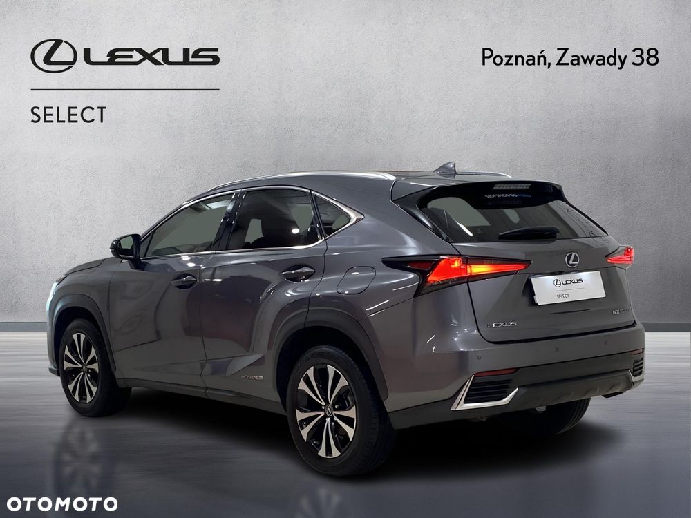 Lexus NX 300h F Impression AWD - 9