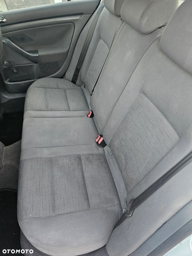 Volkswagen Golf 1.9 TDI Trendline - 10