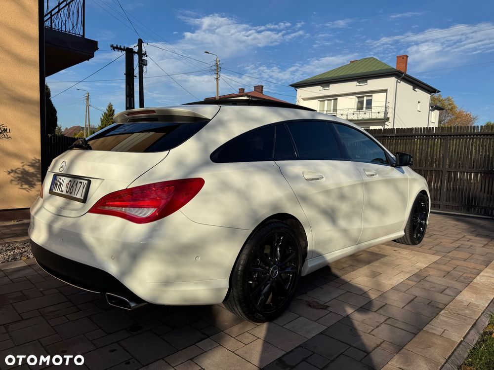 Mercedes-Benz CLA 250 7G-DCT - 34