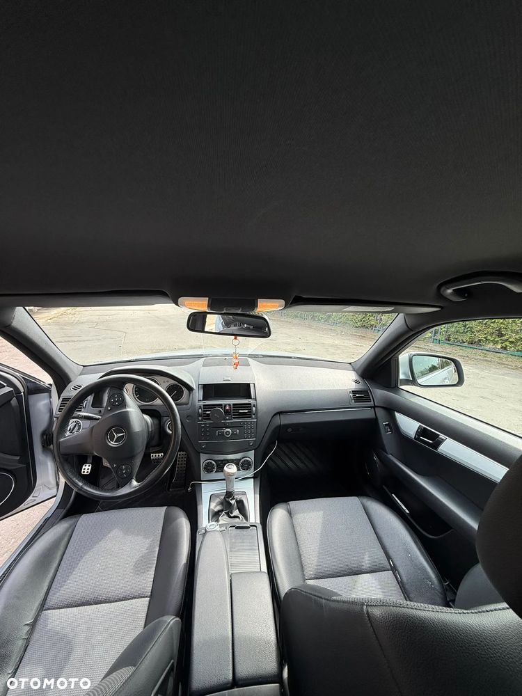 Mercedes-Benz Klasa C 200 Kompressor Avantgarde - 14