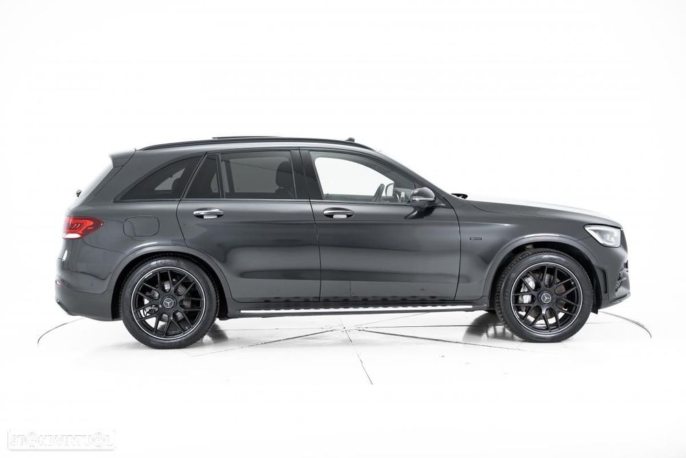 Mercedes-Benz GLC 300 de 4Matic 9G-TRONIC AMG Line - 3