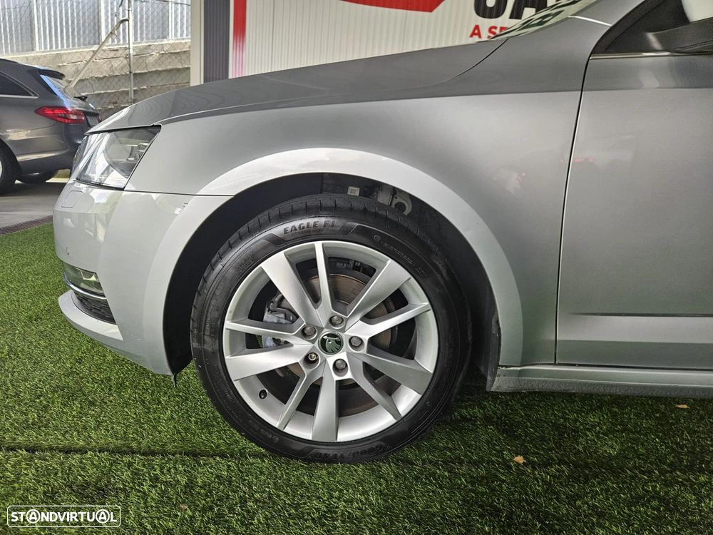 Skoda Octavia 1.6 TDI Ambition - 8