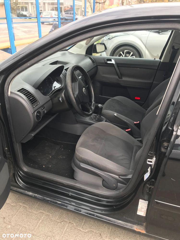 Volkswagen Polo 1.4 Comfortline - 4